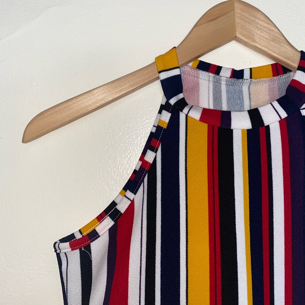 Striped Halter-Top - Picture 2 of 2